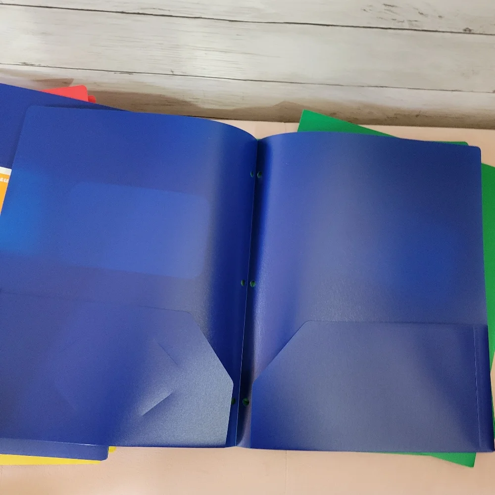 (12)‎ 2 Pocket Portfolio Plastic Folders Bundle of 12 (3 Five Star, 9 Up & Up)